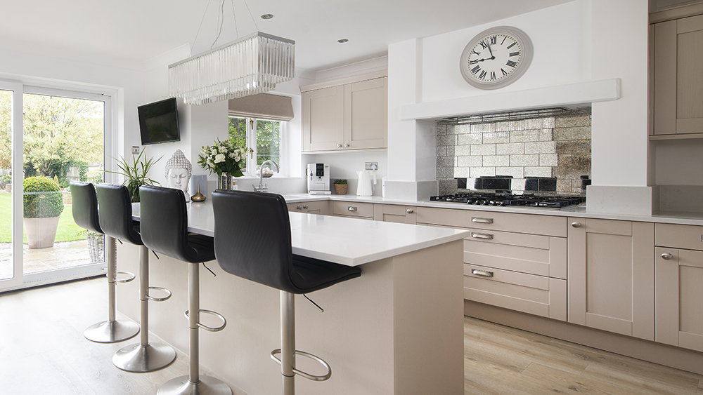 Kitchen%202%20Hi%20Res_001